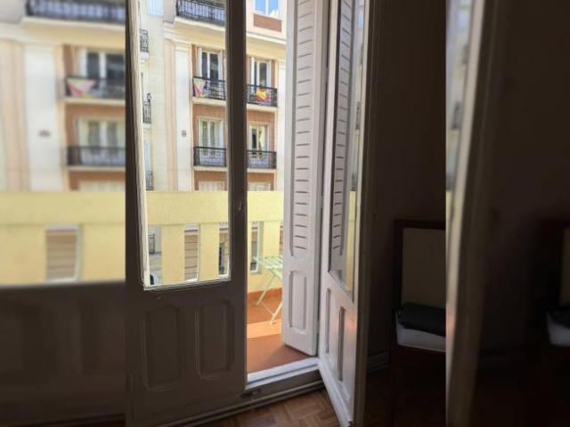 Alquiler 3 Dormitorio Shared Living/Roommate Madrid Madrid DS102340839