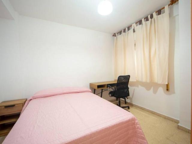 Alquiler 3 Dormitorio Shared Living/Roommate Granada Granada DLS101813430