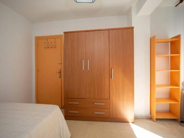 Alquiler 3 Dormitorio Shared Living/Roommate Granada Granada DS103399494