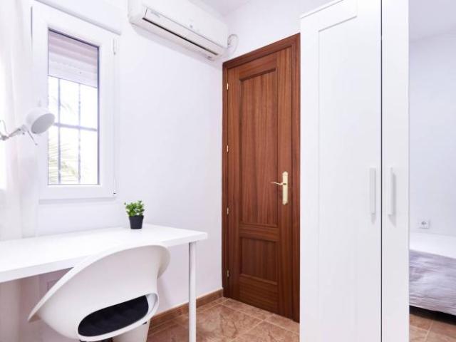 Alquiler 3 Dormitorio Shared Living/Roommate Seville Seville DS94864081