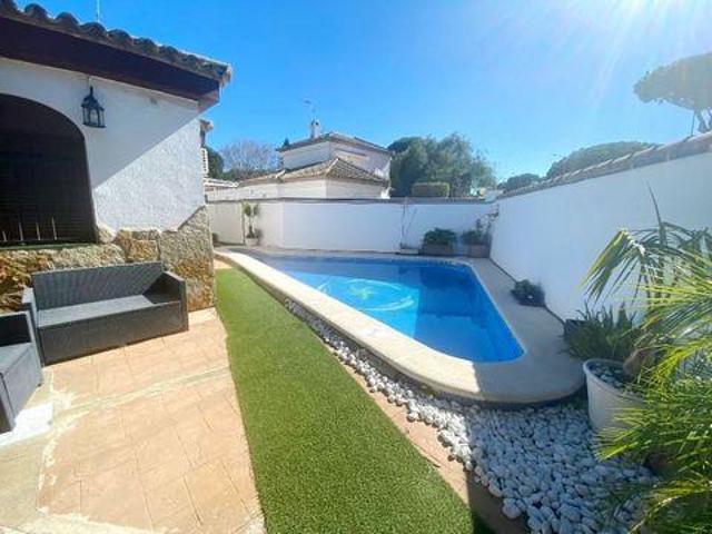 Alquiler 3 Dormitorio Villa Cádiz Andalucía DLS98303568