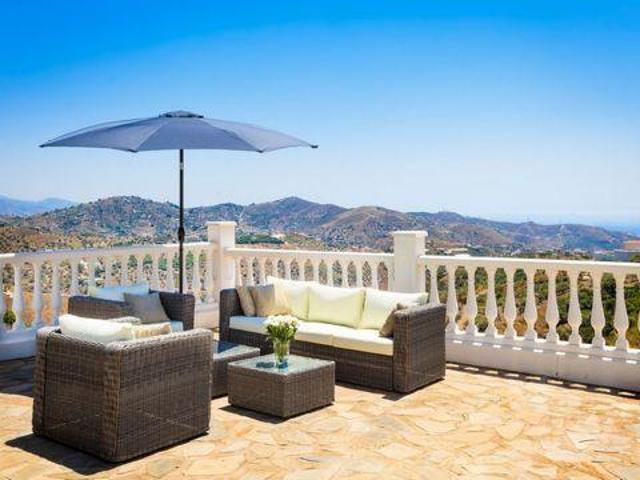 Alquiler 3 Dormitorio Villa Málaga Andalucía DS98303839