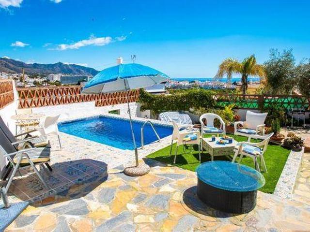 Alquiler 3 Dormitorio Villa Nerja Andalucía DLS98303460