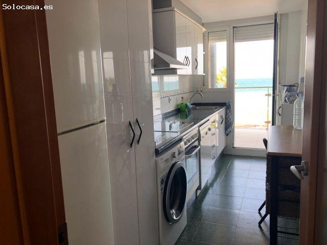 Alquiler temporal septiembre a junio | Apartamento en primera línea de playa con espectaculares vi
