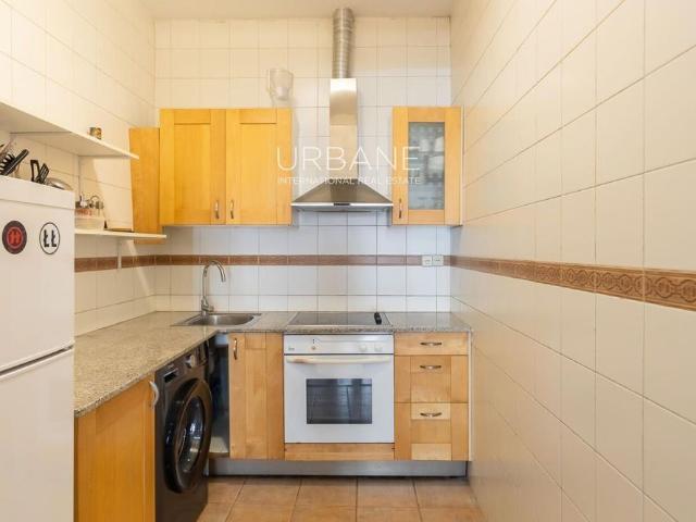 Alquiler temporal solo para estancias de ocio y culturales | Apartamento amueblado de 2 dormitorios en el Barrio Gótico de Barcelona, cerca de Port Vell