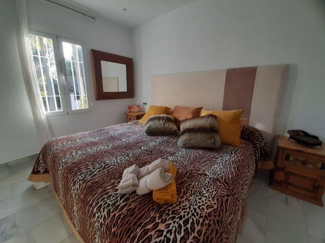 Alquiler Villa en Velerin, Estepona