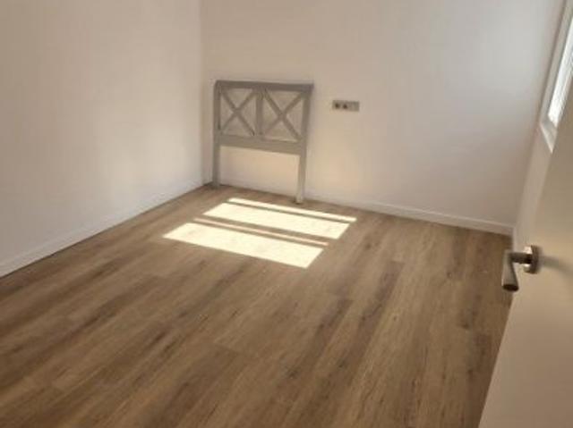 Alquiler vivienda de 3 Dormitorios, Zona Alameda