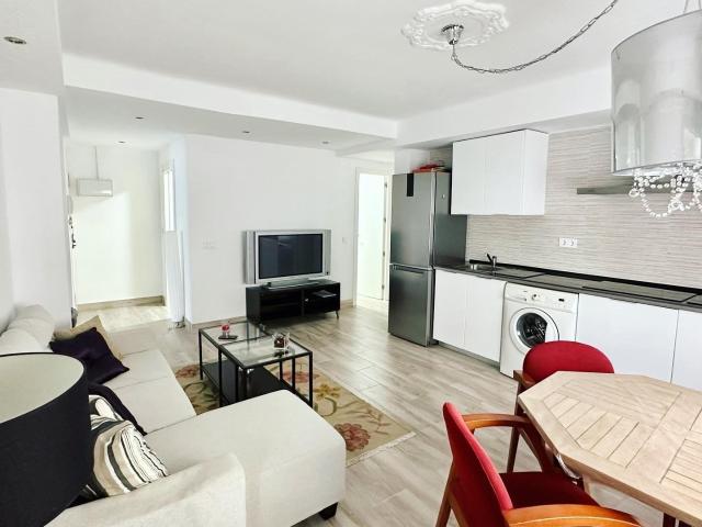 ALQUILER VIVIENDA EN LA MALVARROSA