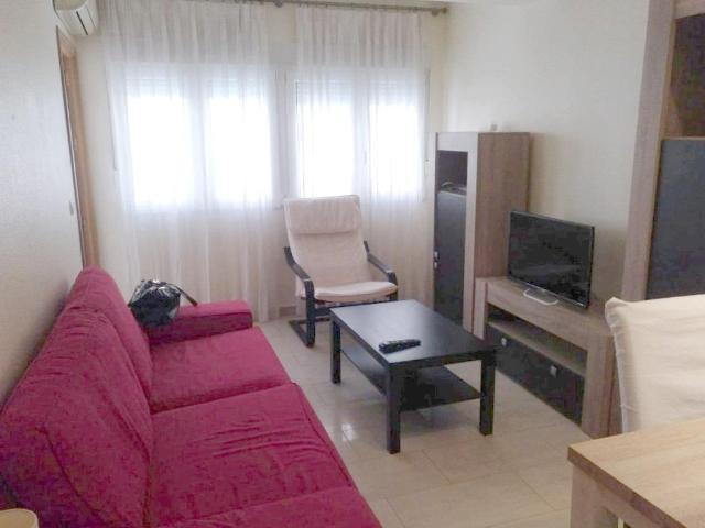 ALQUILER ANUAL – Piso Reformado de 2 Dormitorios + Despacho — La Laguna