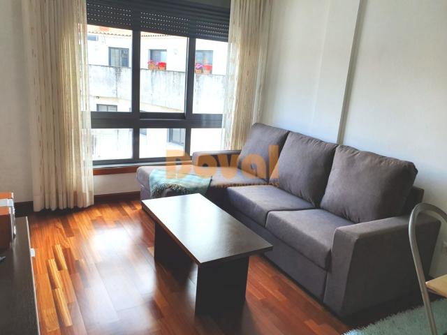 Alquiler Apartamento amueblado de 1 dormitorio con garaje en O Porriño