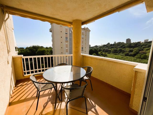 Alquiler apartamento con aire acondicionado, terraza