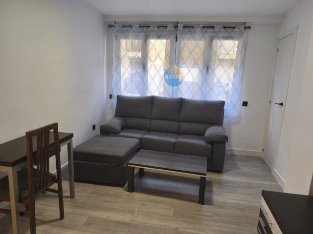 alquiler apartamento en carmelitas, salamanca
