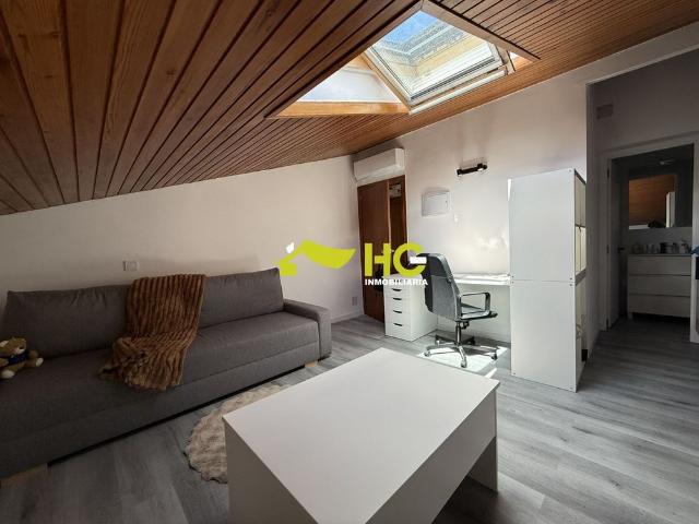 Alquiler Apartamento en Centro Cortes, Madrid