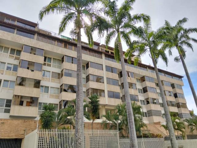 Alquiler Apartamento en El Marques PF YP27