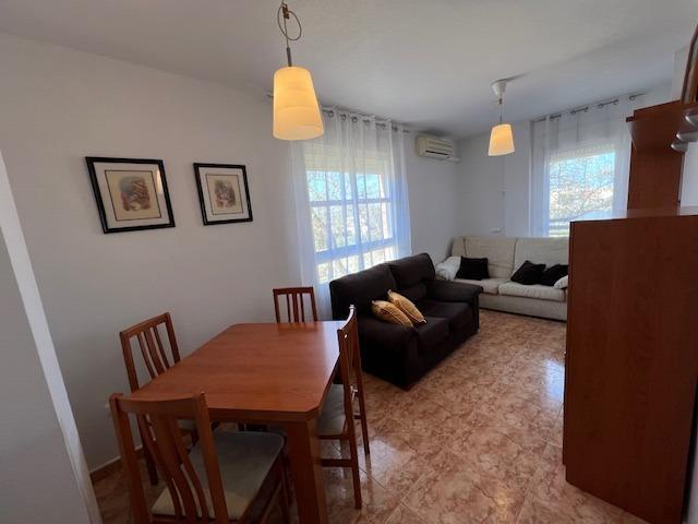 ALQUILER APARTAMENTO JUAN DE BORBON ZONA REST. PATIO 2 DORMITORIOS