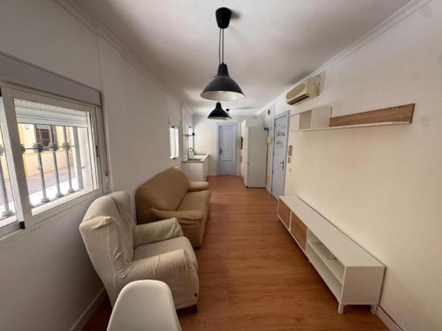 Alquiler Apartamentos Almería Almería DLS102883197