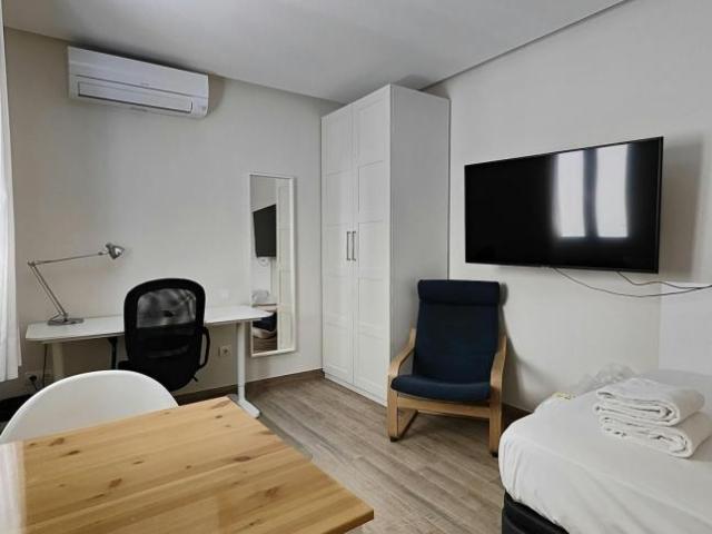 Alquiler Apartamentos Madrid Madrid DLS94293756