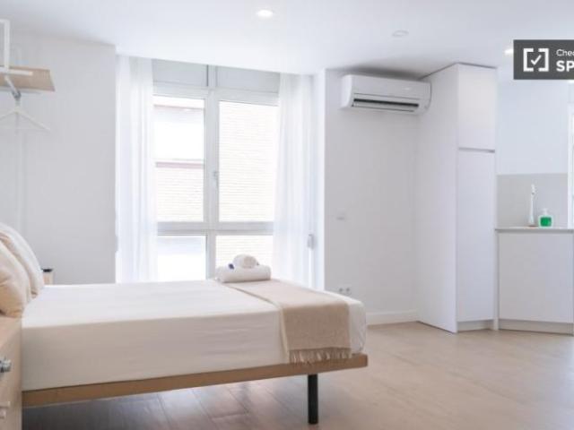 Alquiler Apartamentos Madrid Madrid DLS101836216