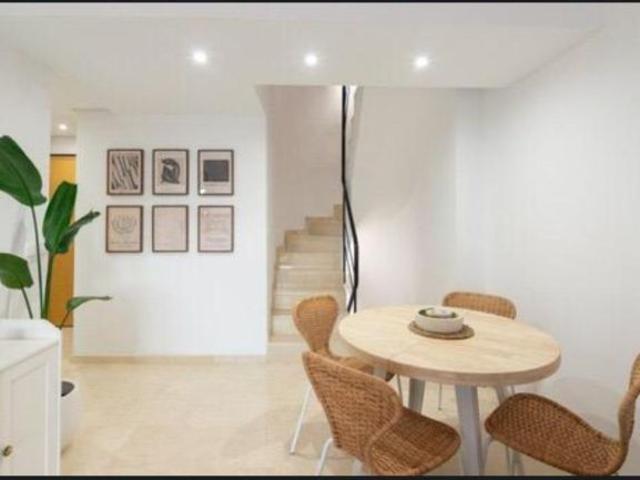 Alquiler: ático triplex de lujo 3D con garaje y terraza en Sant Pau, Valencia