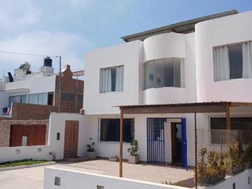 Alquiler Casa de playa en Lobos Km 127 Panam Sur a 1 cdra del Malecón