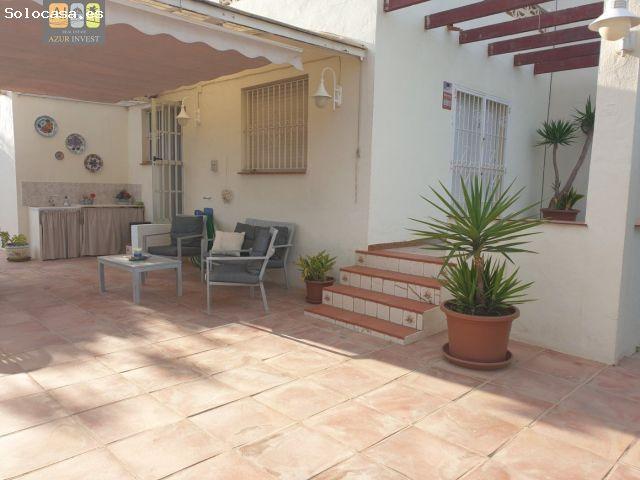 ALQUILER CHALET CON PISCINA