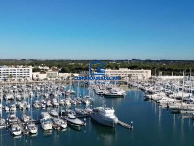 ALQUILER con Vistas al Puerto Deportivo – Puerto Sherry