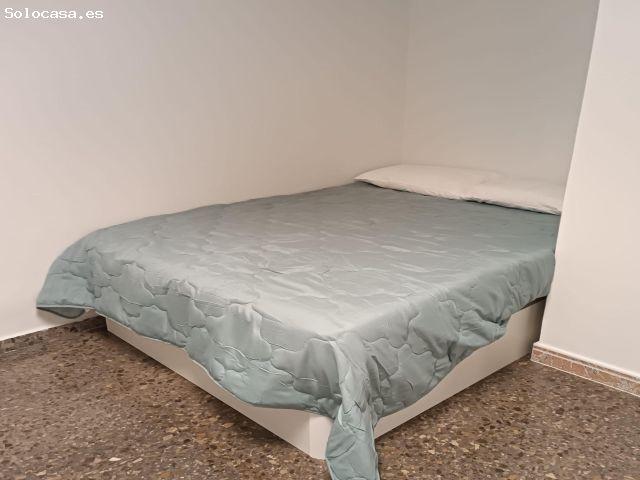 ALQUILER DE 10 HABITACIONES PARA ESTUDIANTES