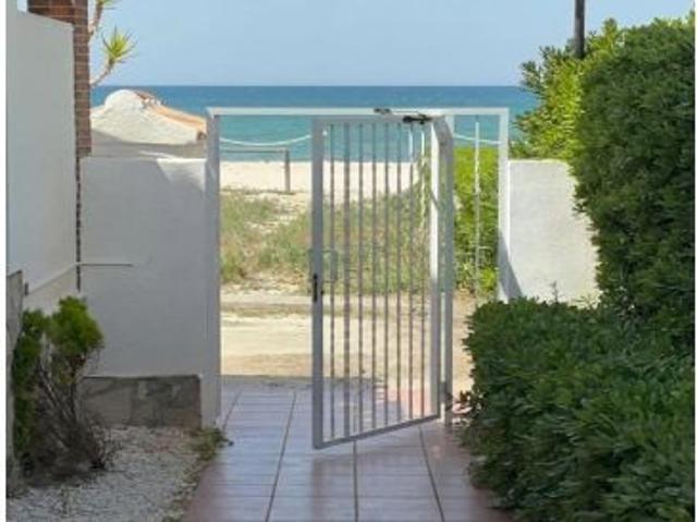 Alquiler de temporada de adosado en la Almadrava