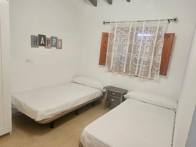 ALQUILER DE TEMPORADA DE VERANO EN CAN ESCANDELL, IBIZA