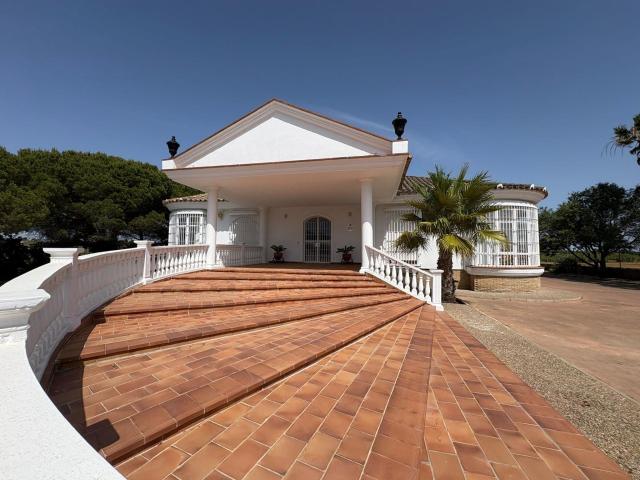 ALQUILER DE TEMPORADA VILLA GIRASOLES