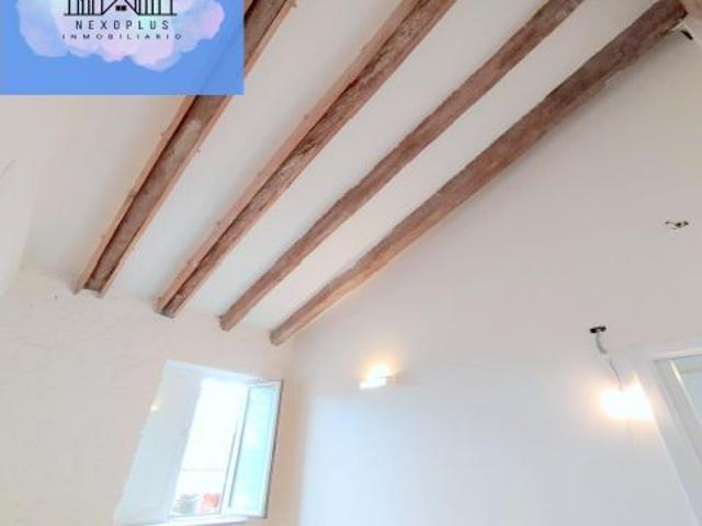 Alquiler de vivienda en Sant Francesc, amueblada, quinto sin ascensor
