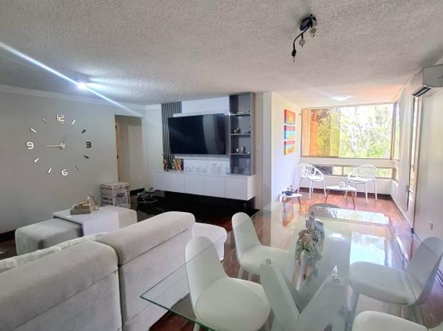 Alquiler de apartamento. 105 m2. 3H/3B/2P. Urb. La Tahona. A estrenar!
