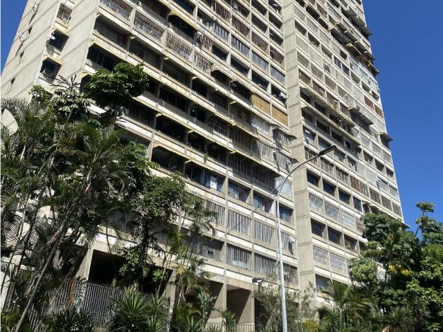 ALQUILER DE APARTAMENTO URB BELLO MONTE 89,55 M2 3H/2B/1PE RD