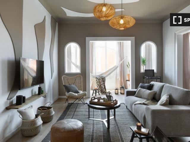 Alquiler de apartamento de 3 habitaciones en Vila de Gràcia, Barcelona