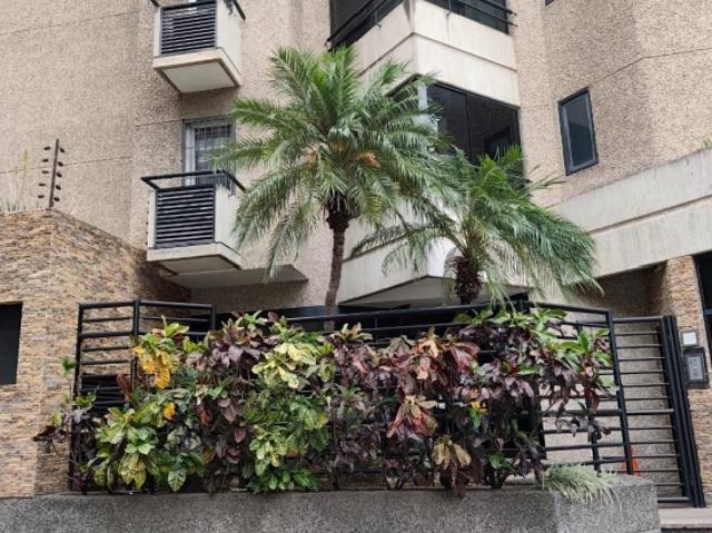 Alquiler de apartamento en el Rosal Chacao 44,09 m2