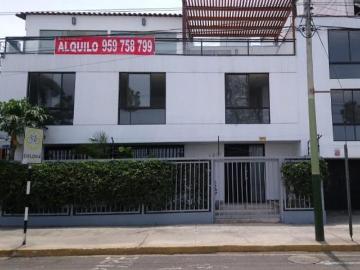 ALQUILER DE CASA EN CHORRILLOS. !