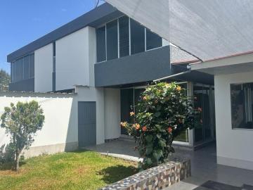 ALQUILER CASA YANANAHUARA, PARA EMPRESA, OFICINAS A 2 CUADRAS DE FRANCO
