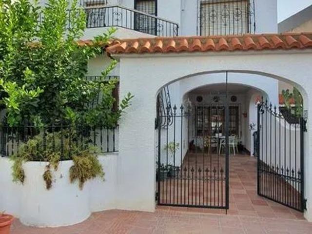Alquiler de chalet pareado en Avenida de Carlos III