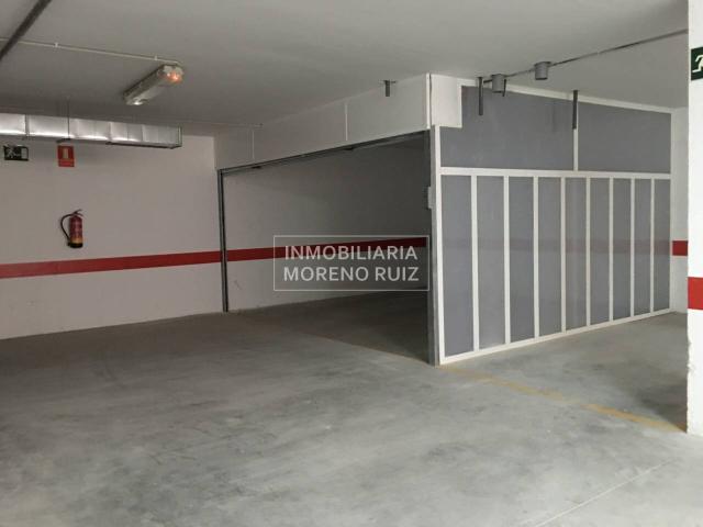 ALQUILER DE COCHERA CERRADA DE 30M2