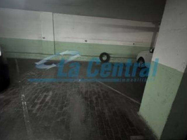 Alquiler de dos plazas de parking para moto en el Centro de Tortosa La Central
