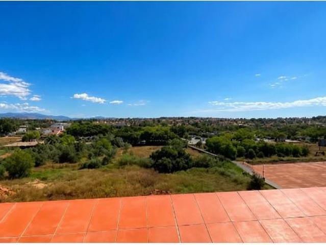 Alquiler de dúplex con 3 habitaciones en LEliana