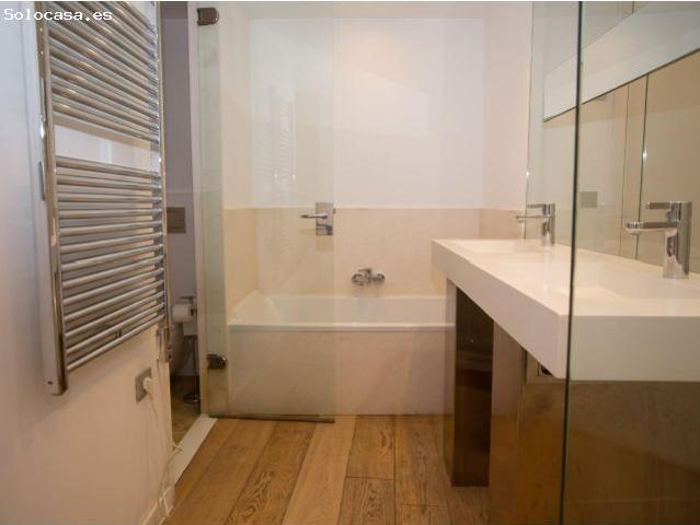 ALQUILER DE ESPECTACULAR VIVIENDA ZONA CASCO HISTORICO DE 3 DORMITORIOS
