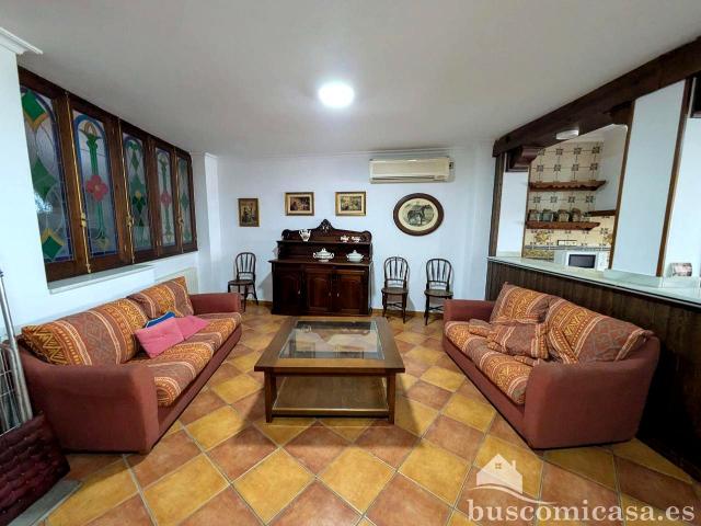 ALQUILER DE HABITACIONES A ESTUDIANTES