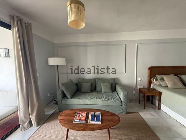 Alquiler de estudio en Avenida José Banús, 13
