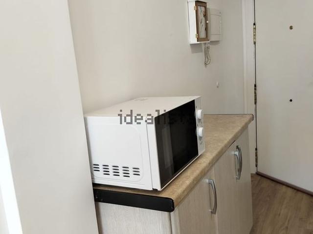 Alquiler de estudio en Calle Al Andalus