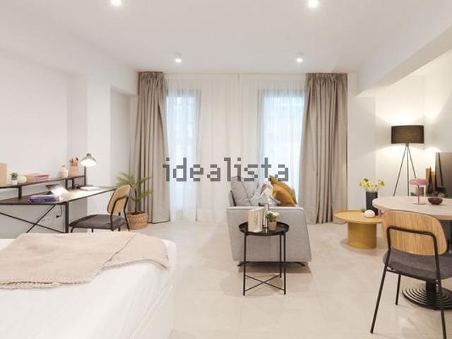 Alquiler de estudio en Calle Lazcano, 8
