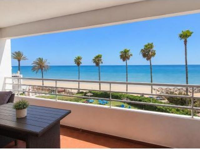 Alquiler de estudio en primera línea de playa Larga temporada