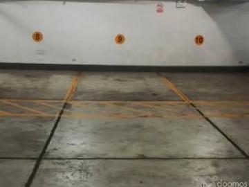 Alquiler de estacionamiento techado