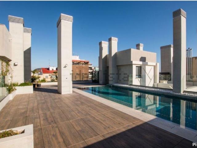 ALQUILER DE EXCELENTE VIVIENDA ZONA ENSANCHE PARA ENTRAR EN OCTUBRE