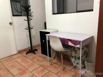 Alquiler de habitación con ingreso independiente y con baño privado